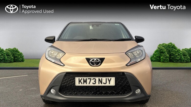 Toyota Aygo X 1.0 VVT-i Edge 5dr Petrol Hatchback